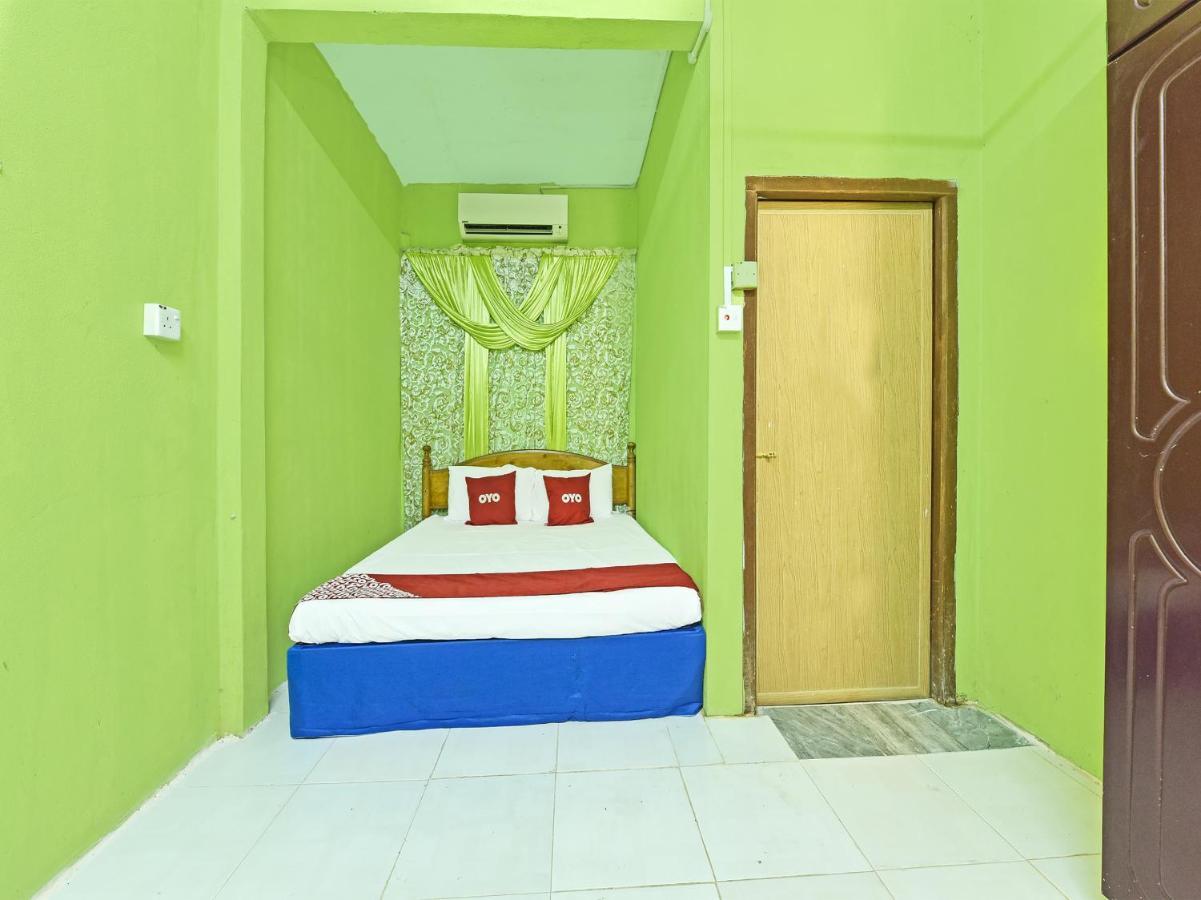 Oyo 90454 Haza Harmoni Guesthouse Kota Bharu Zewnętrze zdjęcie