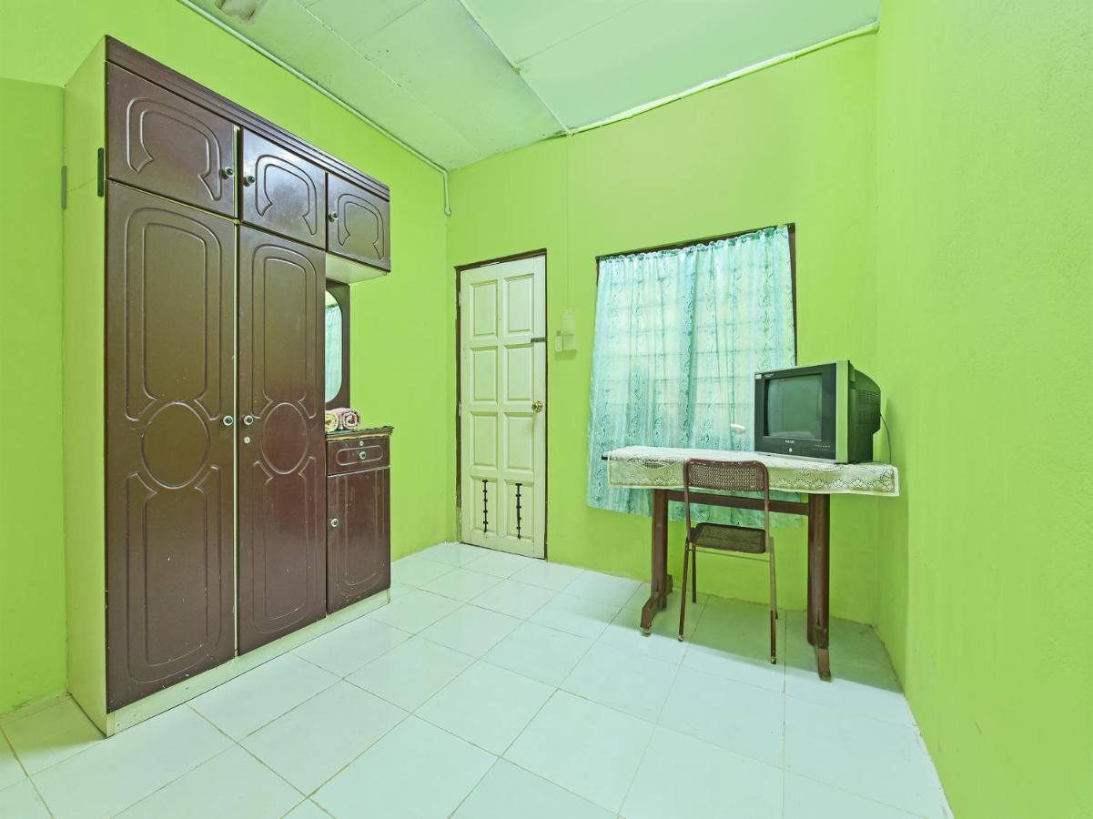 Oyo 90454 Haza Harmoni Guesthouse Kota Bharu Zewnętrze zdjęcie