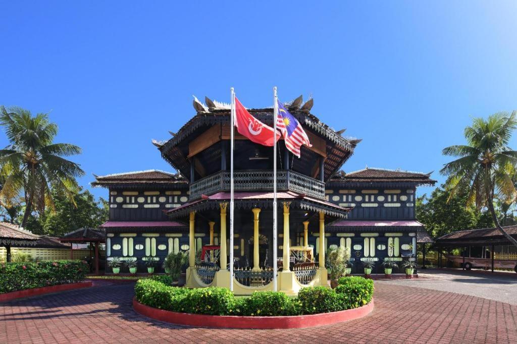Oyo 90454 Haza Harmoni Guesthouse Kota Bharu Zewnętrze zdjęcie
